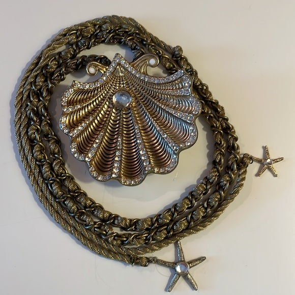 Betsey Johnson Gold Shell Necklace RARE - Picture 6 of 6